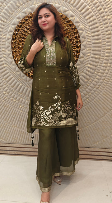 Crepe & Banarasi Embroidered Coord Set