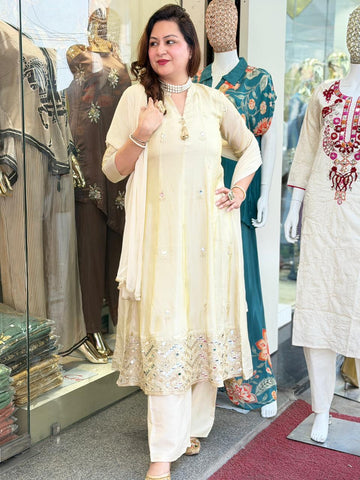 Elegant Ivory Embroidered 3-Piece Suit – Graceful Festive Wear